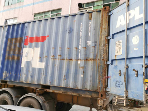についての最新の会社ニュース サウジ アラビアからの順序の屋外の固定フル カラーp8表示