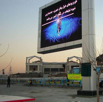 室外用 LED 広告板 COB P2.5 6500 高明るさ IP65 ナショナルスター 1920Hz LED ディスプレイ LED 広告板