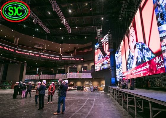 極度の薄い広告のモールのための屋内フル カラーのLED表示P3.91広い視野角