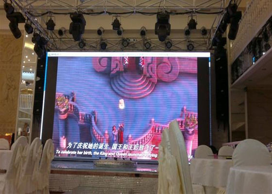 お買い得 P3.91mm 屋内高ピクセルフルカラーLEDディスプレイパネル 500x500mm IP65防水 オンライン