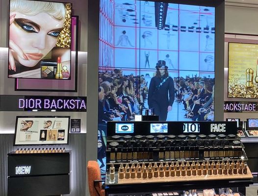 P3.91 透明LEDディスプレイ画面 100000時間 寿命 1920-3840Hz