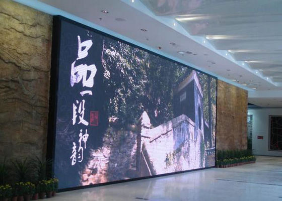 お買い得 P5 64x32 ドットマトリックス 屋外フルカラーLED掲示板,2500CD/sqm,高明るさ オンライン