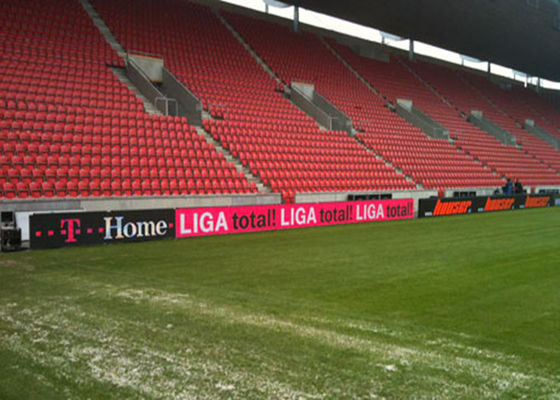 屋外 フルカラー P10 SMD 商業広告 フットボールスタジアム 周辺 LEDディスプレイ画面