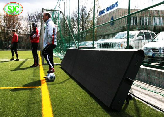 P8 アウトドアスタジアム LEDディスプレイ 8mm ピクセルピッチ 6500 cd/sqm 明るさとIP65 防水評価