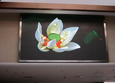 室内P5レンタルLEDディスプレイ 高解像度 ピクセル密度 43222 640mm x 640mm フルカラーLEDディスプレイボード