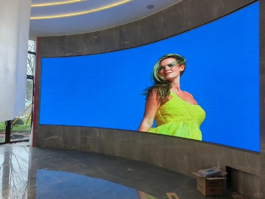フルカラーLEDカーテンウォールディスプレイ,インドアスタジアムLEDステージカーテンスクリーンP25