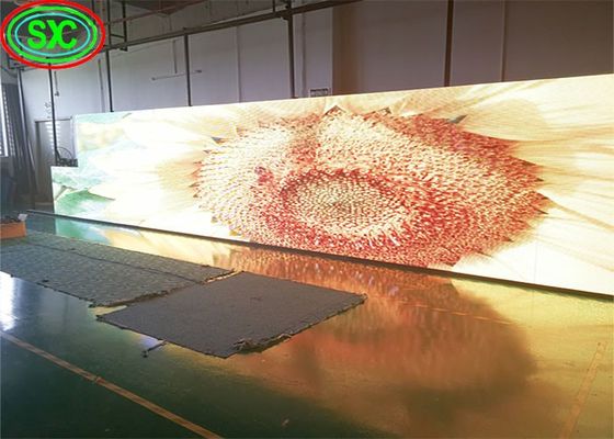 P1.875 P2.5 屋内フルカラーLEDディスプレイ画面 SMD1010 フルカラー