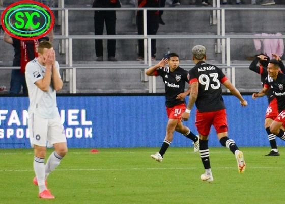 P10 スマッド スタジアム用屋外防水フルカラーLEDディスプレイ