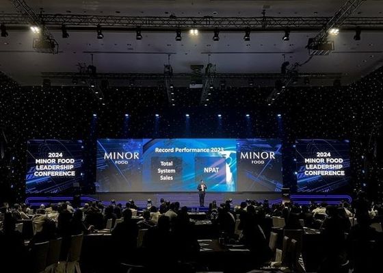 工場価格 多様な高画質LEDスクリーン 会議室,教会,結婚式用 COB P125