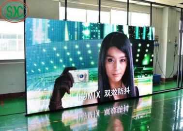 高明るさ P3.91 室内フルカラー 懸垂 LEDディスプレイ 3 年間の保証