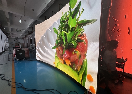 P4 RGB インダーLEDディスプレイボード,1/16 スキャンLEDスクリーン ビデオ壁 IP34 HD 柔軟