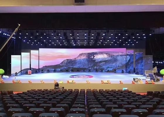 超薄型 高解像度 3 イン 1 RGB LED ディスプレイボード 教会,会議室,展示ホール