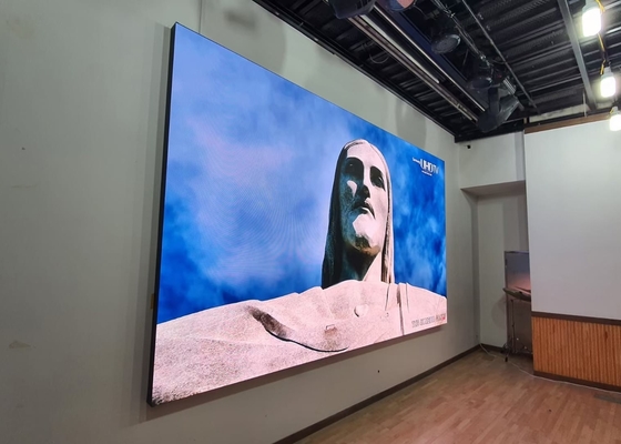 超薄型 高解像度 3 イン 1 RGB LED ディスプレイボード 教会,会議室,展示ホール