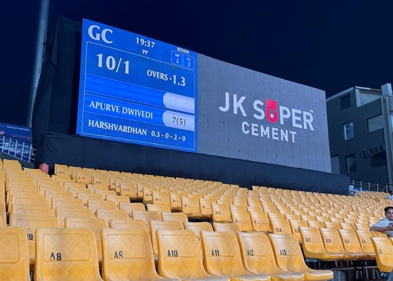 エピスター 屋外 フルカラー LED ディスプレイ IP65 キャビネット 3 年間の保証