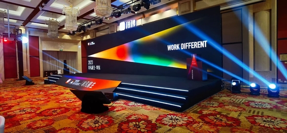 レンタルイベント 室内P3.91LEDディスプレイ フロント サービス ステージ 背景 ビデオ 壁 室内または室外  3840Hz リフレッシュ 500x500 キャビネット