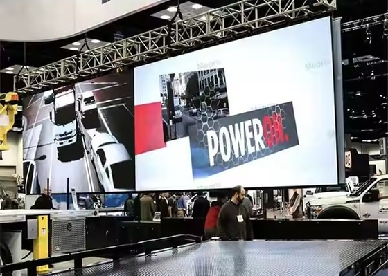 レンタル スクリーン ダイ・カスト アルミ 箱 超透明 小ピッチ LED 掲示板 高画質 P2.5 LED ディスプレイ