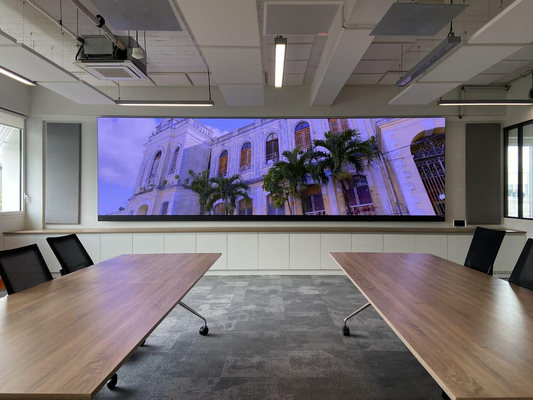 高解像度P2.5 室内LEDスクリーン 640x480mm ダイ鋳型アルミニウムパネル LEDビデオウォールディスプレイ 会議室用