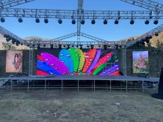 鋳造型アルミニウム囲い 広告ディスプレイ LEDスクリーン 250x250mm RGB LED モジュール P31.25mm