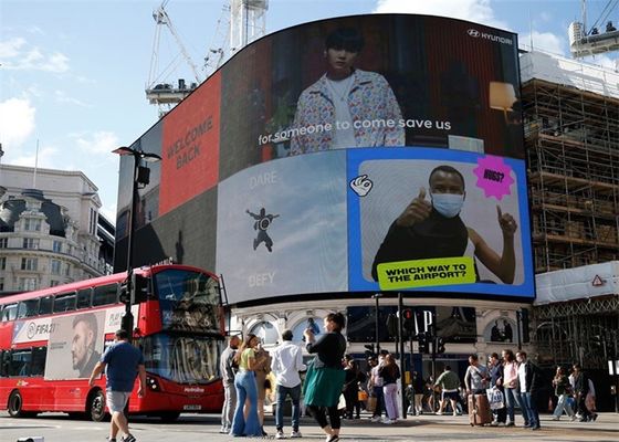 P8 屋外 SMD LED 広告画面 8mm ピッチ IP65 防水