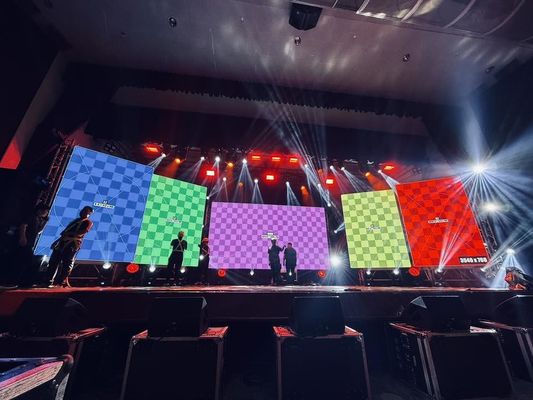 P0.9 超薄型屋内 SMD LED ダイカストアルミニウムスクリーン ステージ LED ディスプレイ 環境に優しい