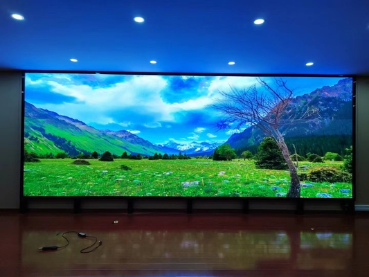 ダイカストアルミニウムスクリーン 屋外防水LEDディスプレイ 320*160MM P4 室内LED映画スクリーン