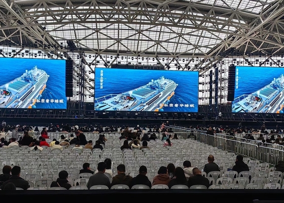 P8 屋外 フルカラー 防水 15625dots/Sqm 320*160 高明るさ LED 掲示板