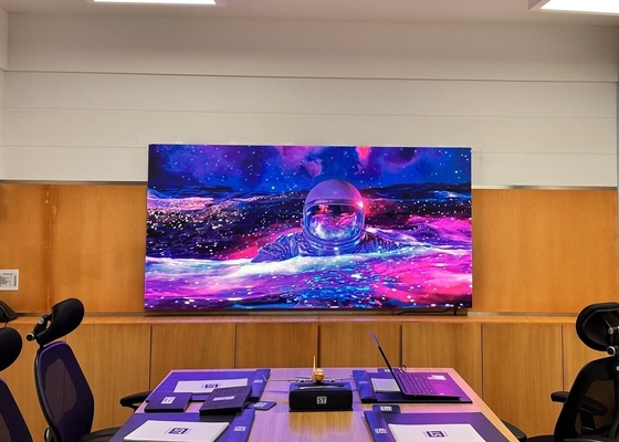 室内型アルミキャビネット フルカラーLEDディスプレイ RGB LED 高エネルギー効率の広告板