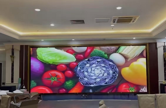 SMD3535 型鋳造箱/レンタル LED ディスプレイ P3.91 屋外 高明るさ 防水 500*1000mm 大画面