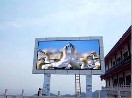 860w/m2 平均電力消費 LED 掲示板スクリーンと 7000nits 明るさ