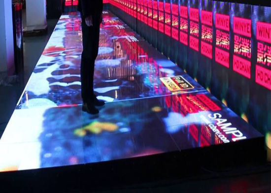 DMX512制御システム ディスコボール ダンスフロア 20W消費電力 次のパーティーに