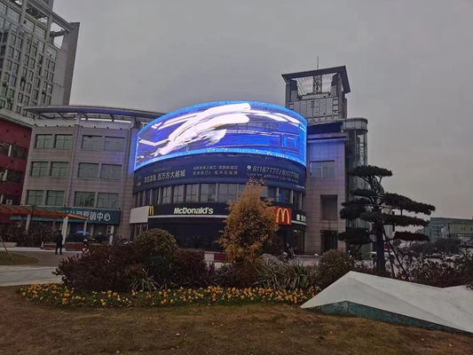 お買い得 高画質のP10 屋外フルカラーLEDディスプレイ 鮮明で明確な画像表示のために 10000dots/sqm オンライン