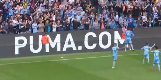 ピクセル解像度 40000ピクセル/平方メートル スタジアムLEDディスプレイ 明るさ ≥6500cd/m2 対照比 5000 1