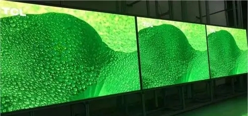 256*128 モジュールの解像度 微小ピクセルピッチ LED パネル 超高性能ディスプレイ用 鋳型アルミキャビネット