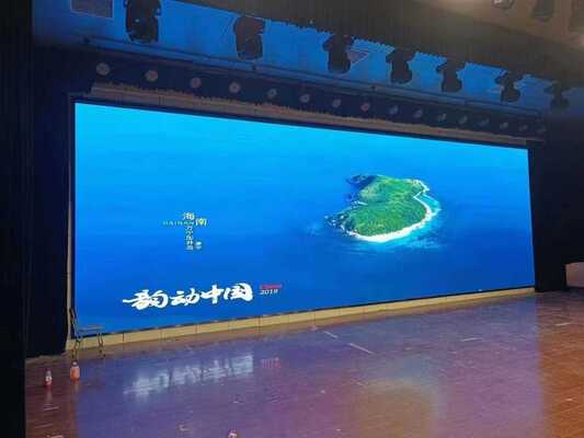 インダースフルカラーLEDディスプレイ 高リフレッシュレート3840ヘルツ フレッカーフリー・スムーズなビデオディスプレイ