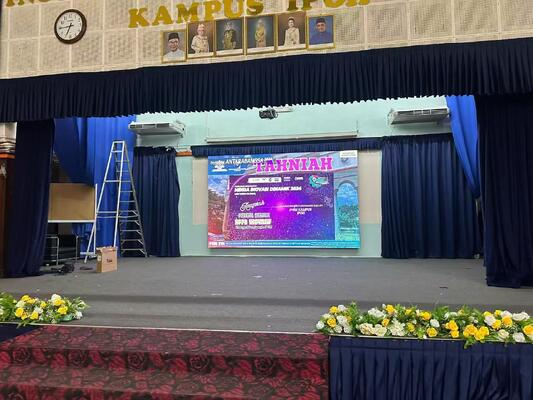 p2.5 インダース p2.5 コンパクトなキャビネットサイズと高いピクセル密度で,詳細なインダースビジュアルプレゼンテーションのためのフルカラーLEDディスプレイ