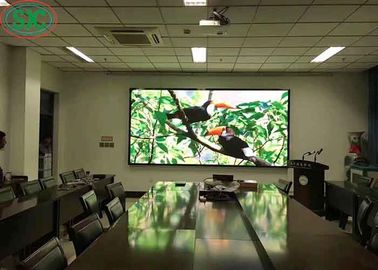 P4 広告 フルカラーHD 屋外/屋内 LED 型アルミスクリーン