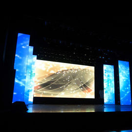 P6 室内フルカラーLED 鋳型アルミニウム 鋼製のシャーシと真のピクセルSMD3528