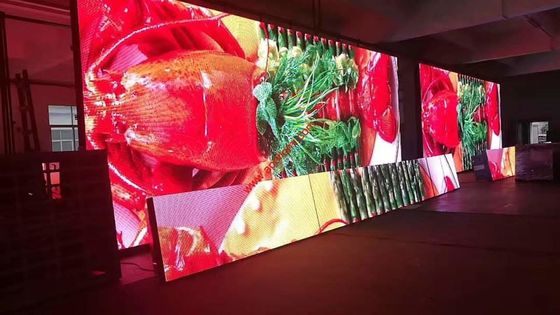P2.604 室内 フルカラー レンタル LED スクリーン 500x500mm 1000ニット 明るさ
