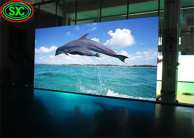 SMD2121 P2.5 スタンダード 500x500mm 鋳型アルミニウムキャビネット 室内 フルカラー ハニング LED ディスプレイ