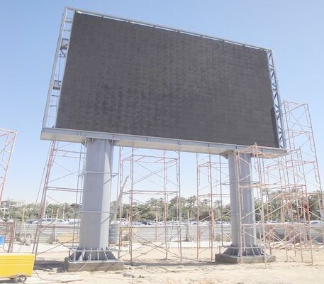 大型屋外フルカラー 防水 P10 広告 LED 掲示板 柱付き