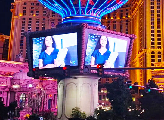 P10 屋外 LED 広告スクリーン 10mm ピクセルピッチ IP65 防水