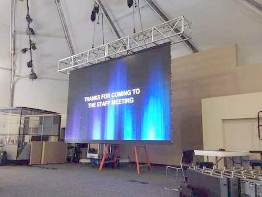 P3.91 LEDレンタルディスプレイ 教会,ショー,イベント,結婚式 3年保証