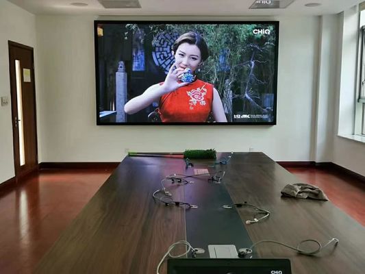完全なHDの屋内使用料P4 512x512mmビデオ プロセッサ制御P4屋内レンタルLEDスクリーンのパネルをLED表示