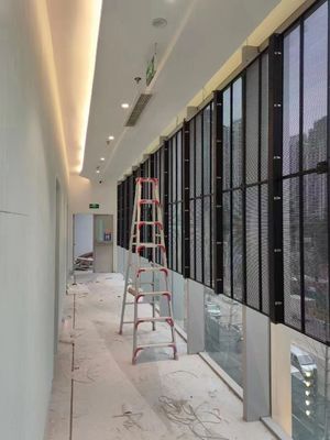 フルカラー P3.91mm-7.82mm 透明なLED画面 パネル 高明るさ