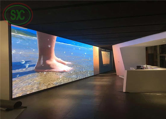 便利で費用対効果の高い、高輝度でシンプルな構造の屋内用フルカラーLEDディスプレイ