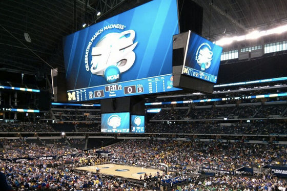 P10 屋外LED広告ボード フットボールスタジアム LEDディスプレイ スコアボード画面