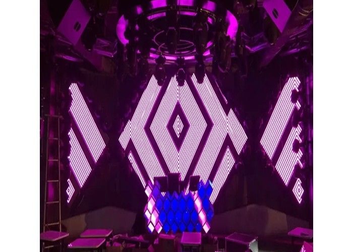 LEDを広告するナイトクラブDJは高い定義すばらしいライトP3を選別する