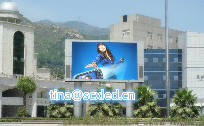 屋外 P10 LEDディスプレイ 10mm ピクセルピッチ 5000cd/m2 輝度