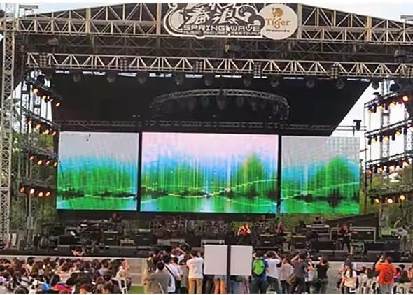 屋内SMD LEDディスプレイ P2 小ピッチ 高解像度 HD フレキシブルスクリーン 屋外レンタルLEDディスプレイ