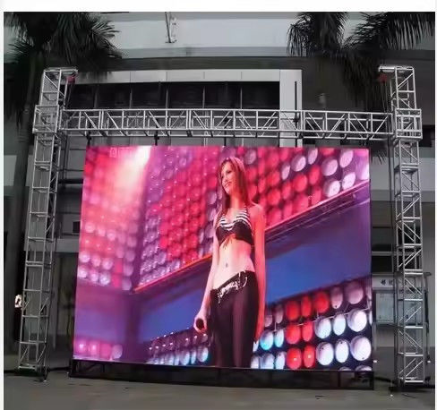 P10 屋外 LED 広告ディスプレイ IP65 防水 5000cd 輝度